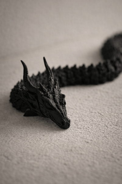 Siyah Ejderha Dekoru